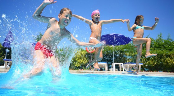 What's the most ideal way to make sure your pool water stays fresh? feature image